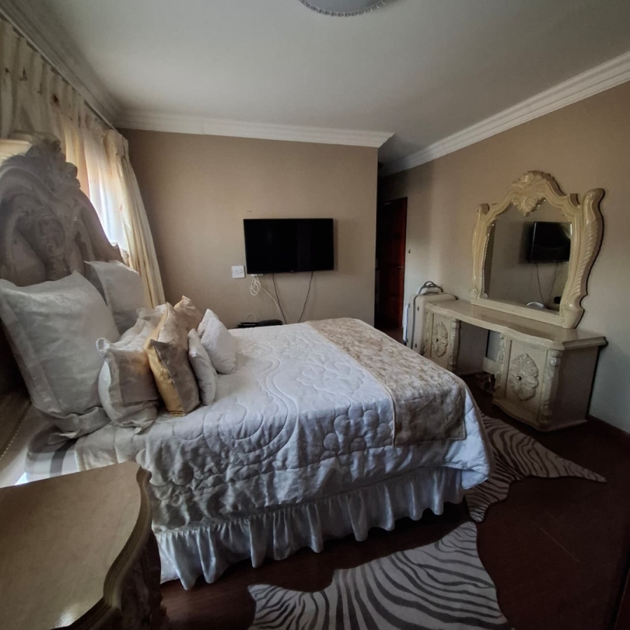  Bedroom Property for Sale in Pretoria North Gauteng