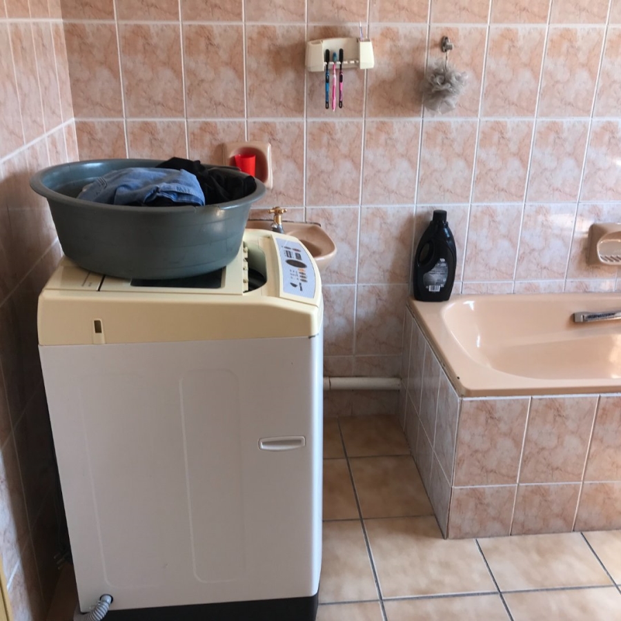 3 Bedroom Property for Sale in Kagiso Gauteng
