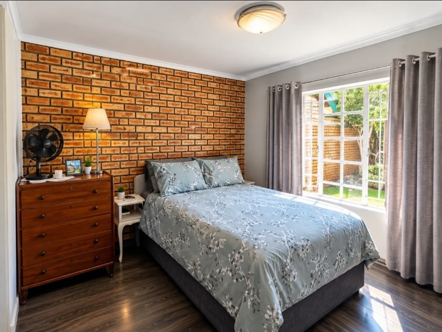 3 Bedroom Property for Sale in Glen Marais Gauteng
