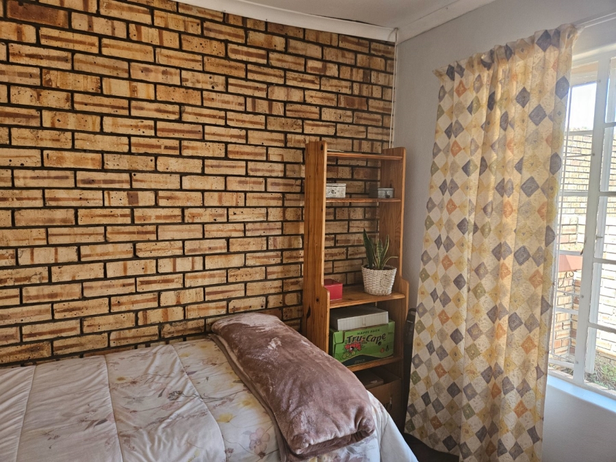 3 Bedroom Property for Sale in Glen Marais Gauteng