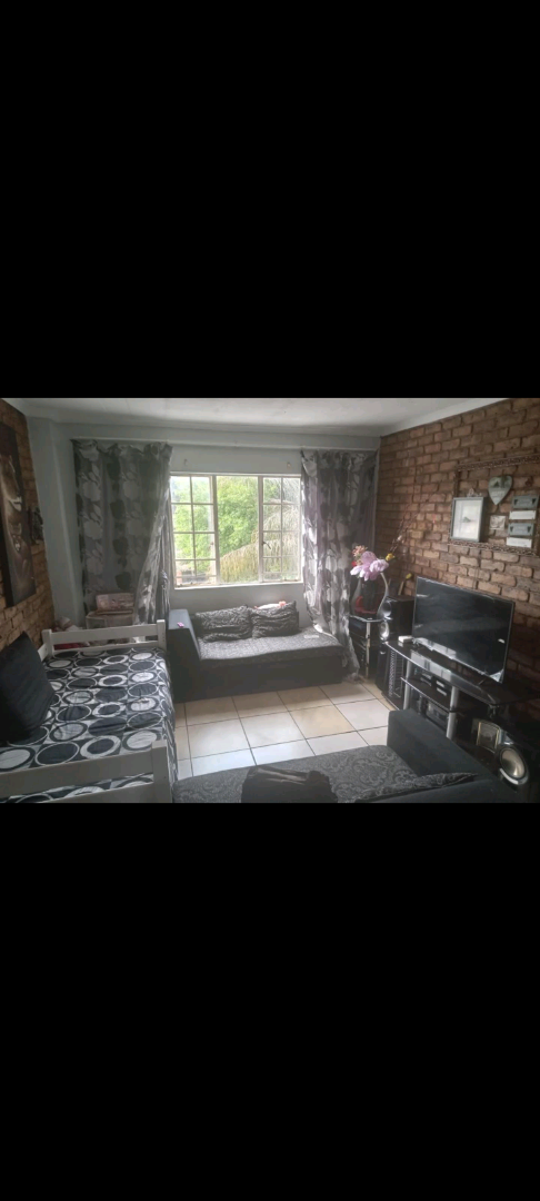  Bedroom Property for Sale in Pretoria North Gauteng