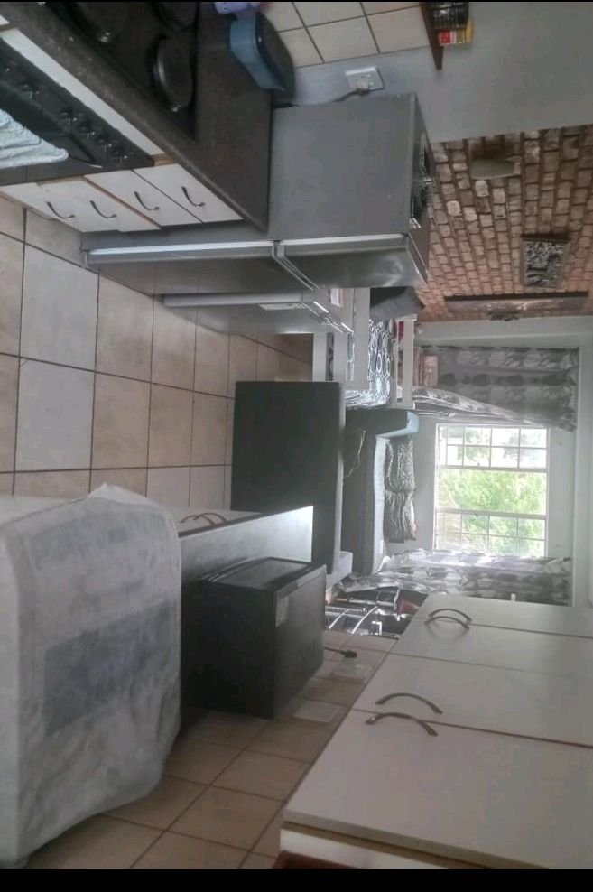  Bedroom Property for Sale in Pretoria North Gauteng