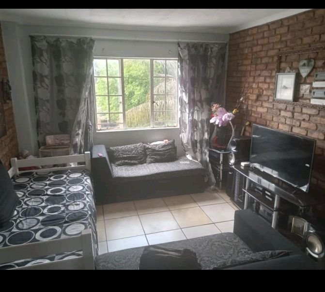  Bedroom Property for Sale in Pretoria North Gauteng