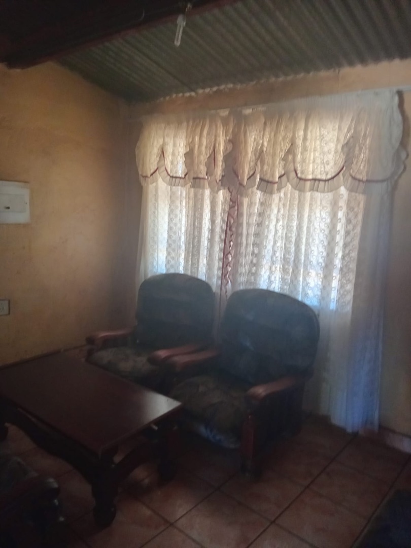  Bedroom Property for Sale in Pretoria North Gauteng