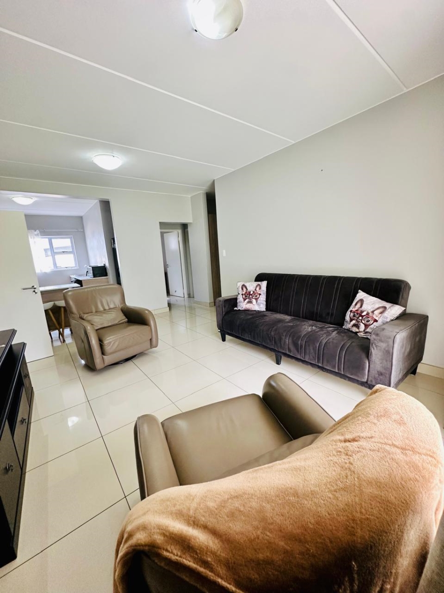 2 Bedroom Property for Sale in Blue Hills Gauteng