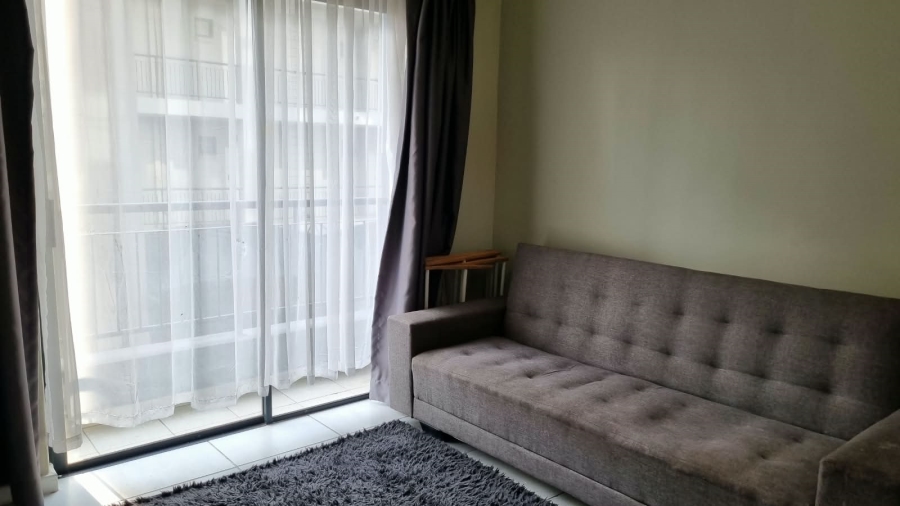 1 Bedroom Property for Sale in Grand Central Gauteng