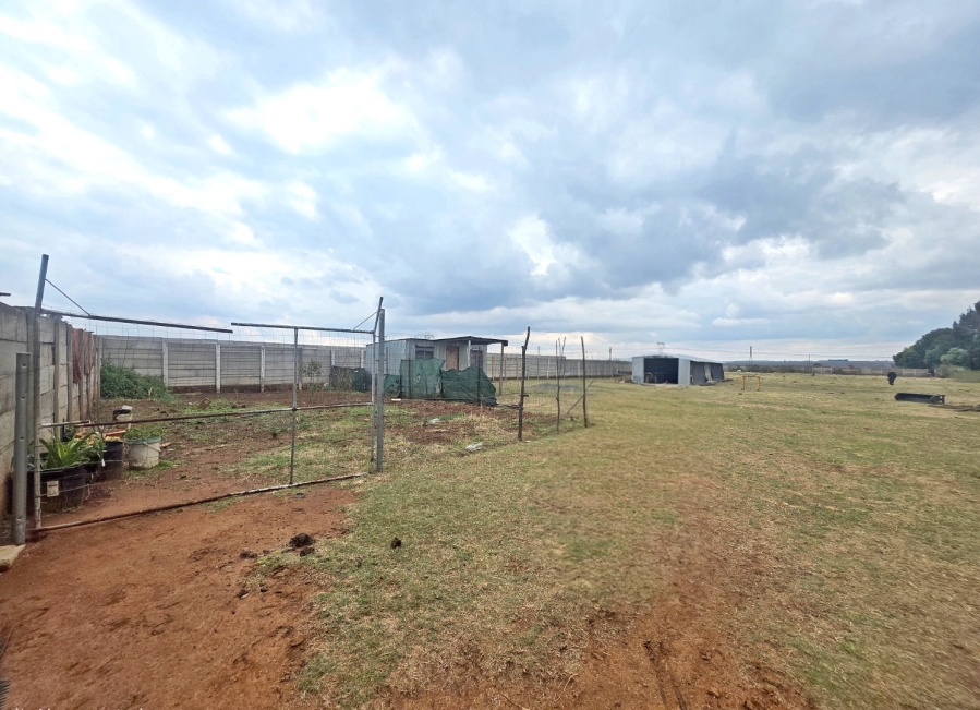 Commercial Property for Sale in Lilyvale Gauteng