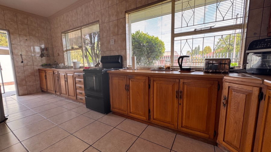 4 Bedroom Property for Sale in Risiville Gauteng