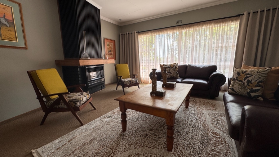 4 Bedroom Property for Sale in Three Rivers East Gauteng