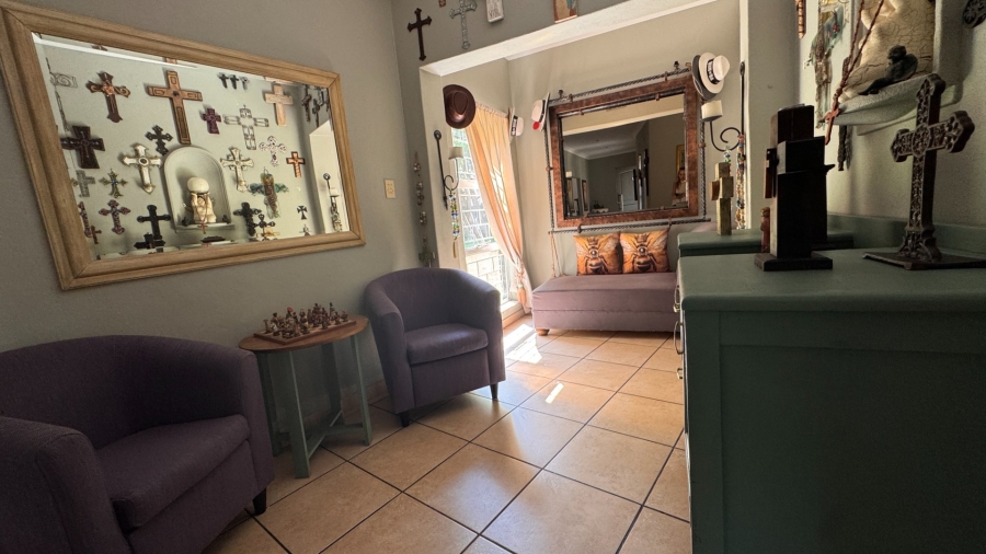 4 Bedroom Property for Sale in Three Rivers East Gauteng