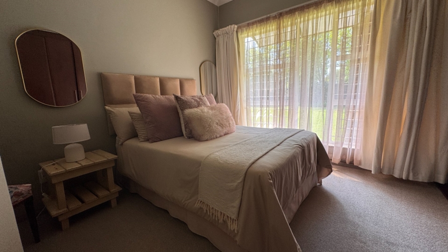 4 Bedroom Property for Sale in Three Rivers East Gauteng
