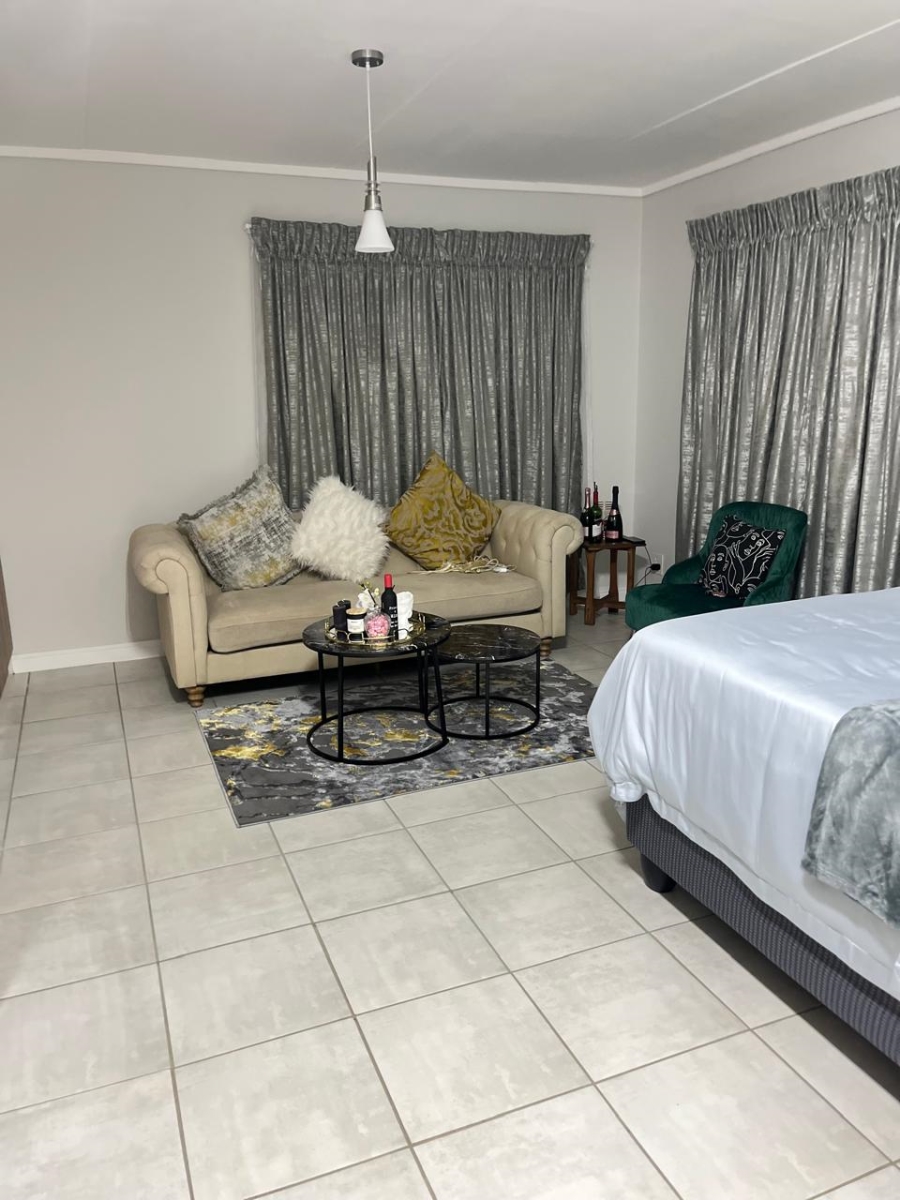 1 Bedroom Property for Sale in Greencreek Lifestyle Estate Gauteng