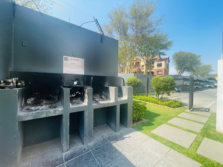 2 Bedroom Property for Sale in Carlswald Gauteng