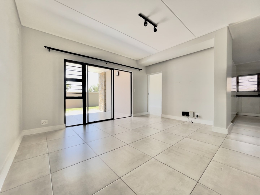 To Let 3 Bedroom Property for Rent in The Polofields Gauteng