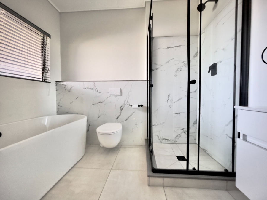 To Let 3 Bedroom Property for Rent in The Polofields Gauteng