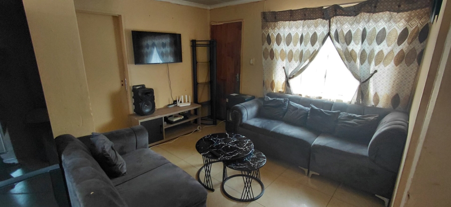 3 Bedroom Property for Sale in Protea Glen Gauteng
