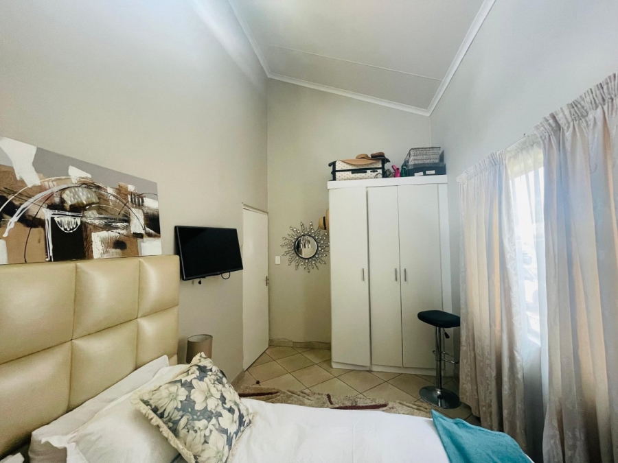 2 Bedroom Property for Sale in Summerset Gauteng