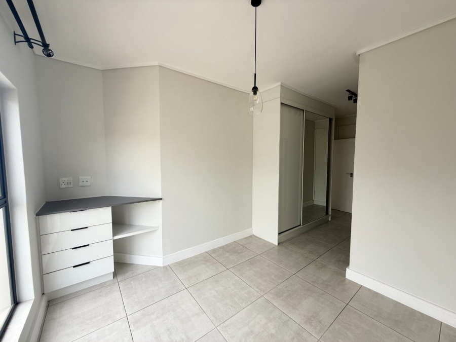 To Let 2 Bedroom Property for Rent in The Polofields Gauteng
