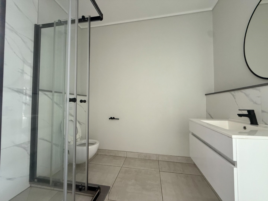 To Let 2 Bedroom Property for Rent in The Polofields Gauteng