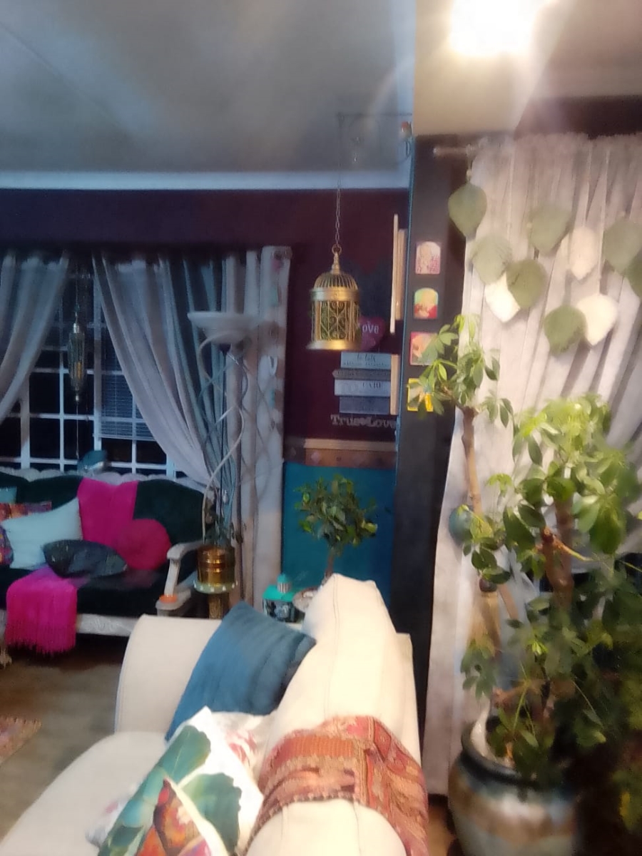 2 Bedroom Property for Sale in Norkem Park Gauteng