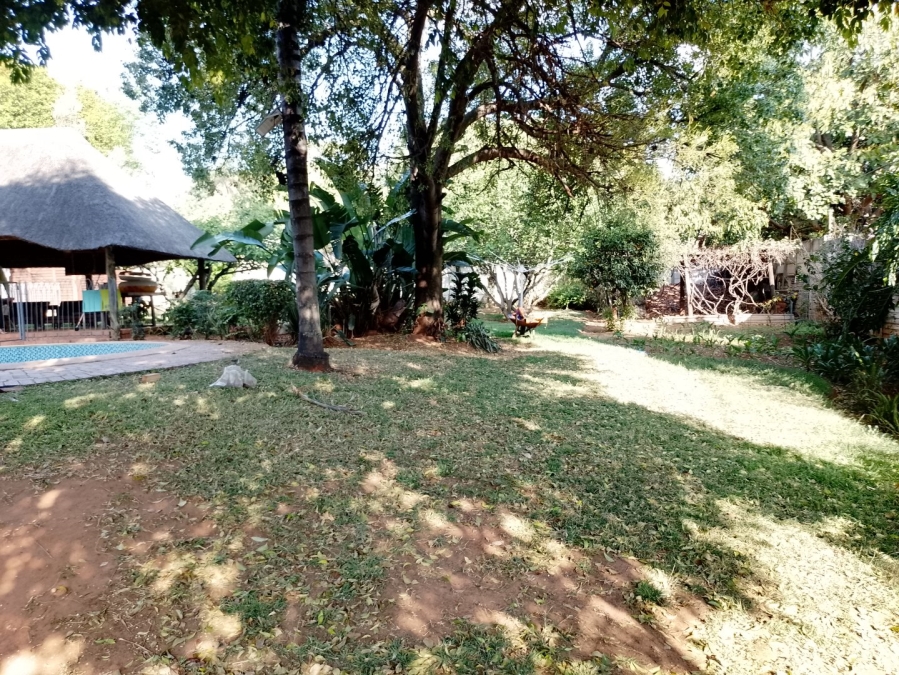 5 Bedroom Property for Sale in Murrayfield Gauteng