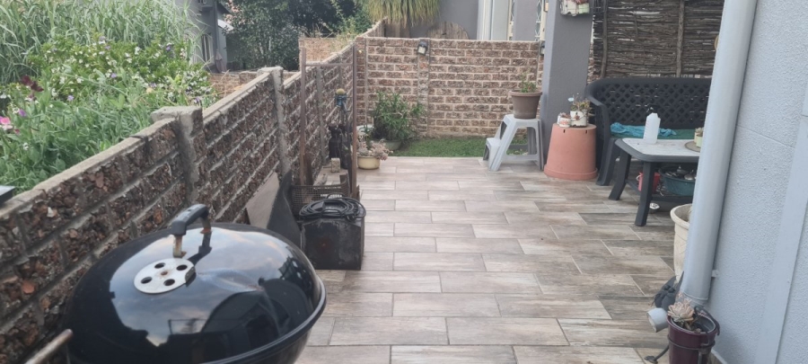 3 Bedroom Property for Sale in Eden Glen Gauteng