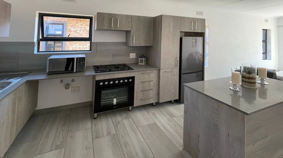 To Let 2 Bedroom Property for Rent in Alrode Gauteng