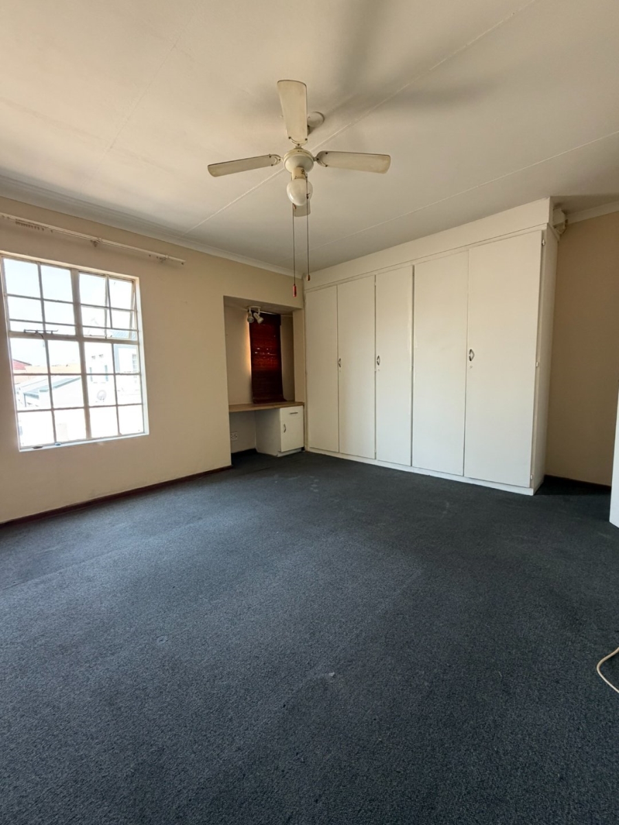 2 Bedroom Property for Sale in New Redruth Gauteng
