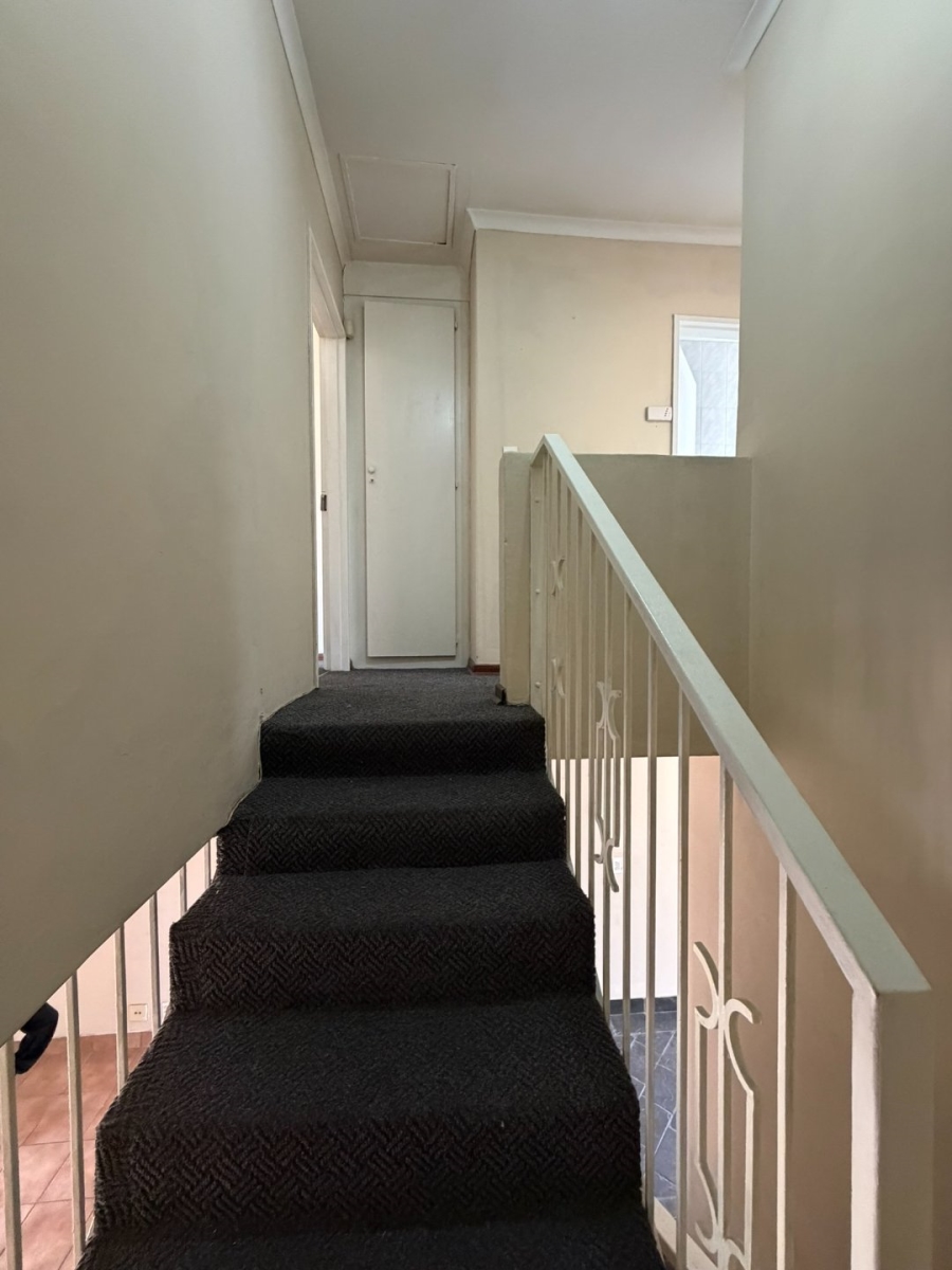 2 Bedroom Property for Sale in New Redruth Gauteng