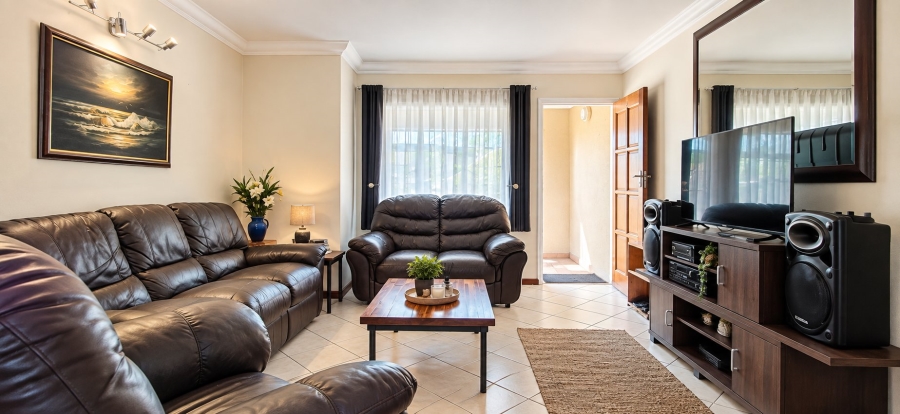 2 Bedroom Property for Sale in Beyers Park Gauteng