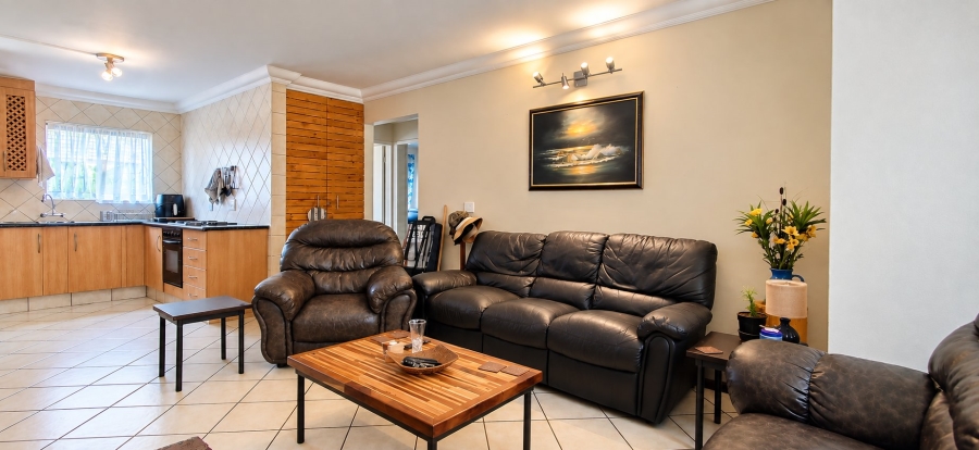 2 Bedroom Property for Sale in Beyers Park Gauteng