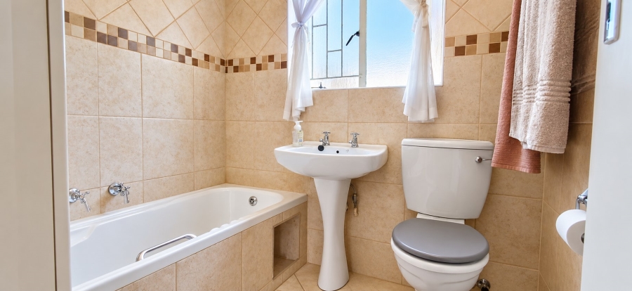 2 Bedroom Property for Sale in Beyers Park Gauteng