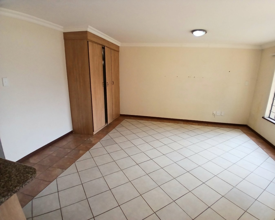 1 Bedroom Property for Sale in Hatfield Gauteng