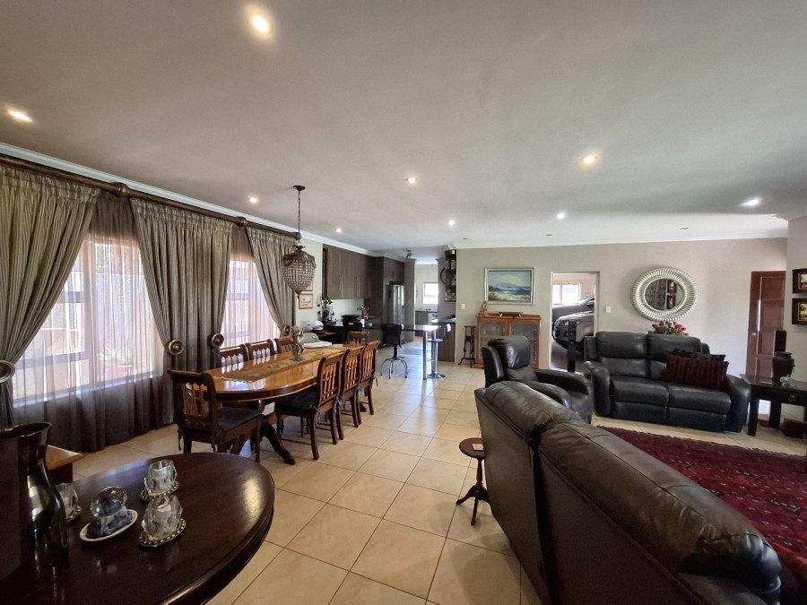 3 Bedroom Property for Sale in Raslouw Manor Gauteng