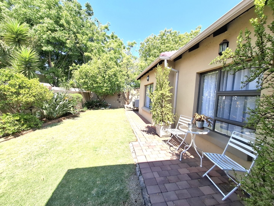 3 Bedroom Property for Sale in Raslouw Manor Gauteng