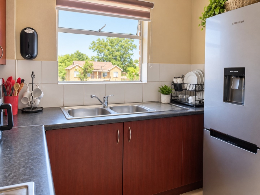2 Bedroom Property for Sale in Honeypark Gauteng