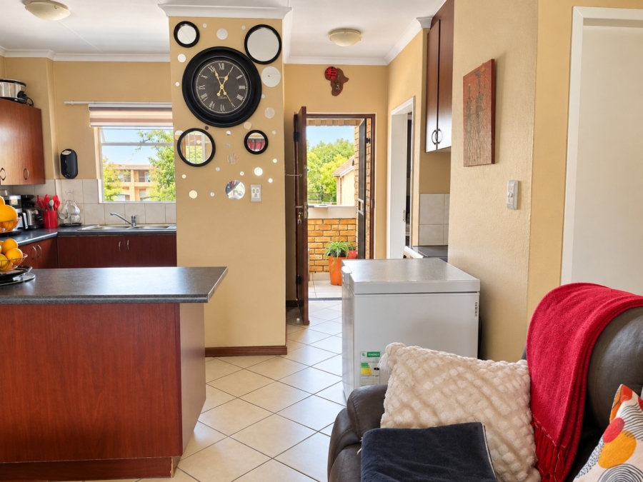 2 Bedroom Property for Sale in Honeypark Gauteng