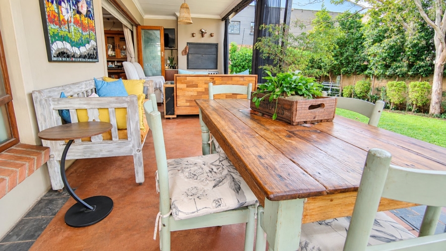 4 Bedroom Property for Sale in Hennopspark Gauteng
