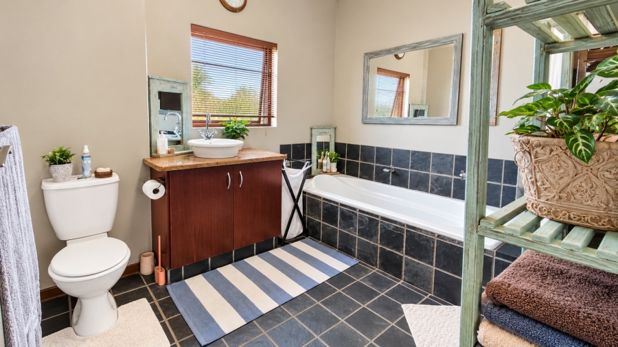 4 Bedroom Property for Sale in Hennopspark Gauteng
