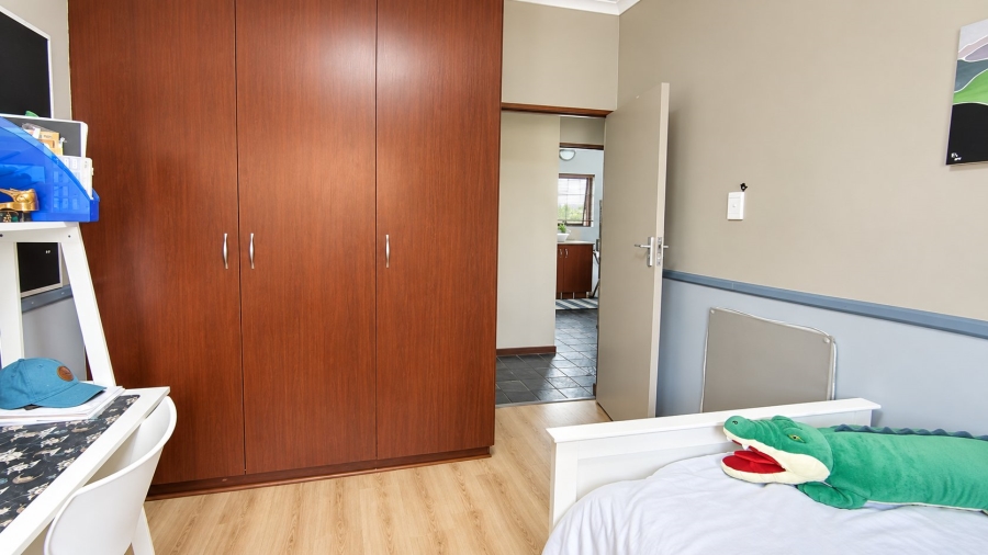 4 Bedroom Property for Sale in Hennopspark Gauteng