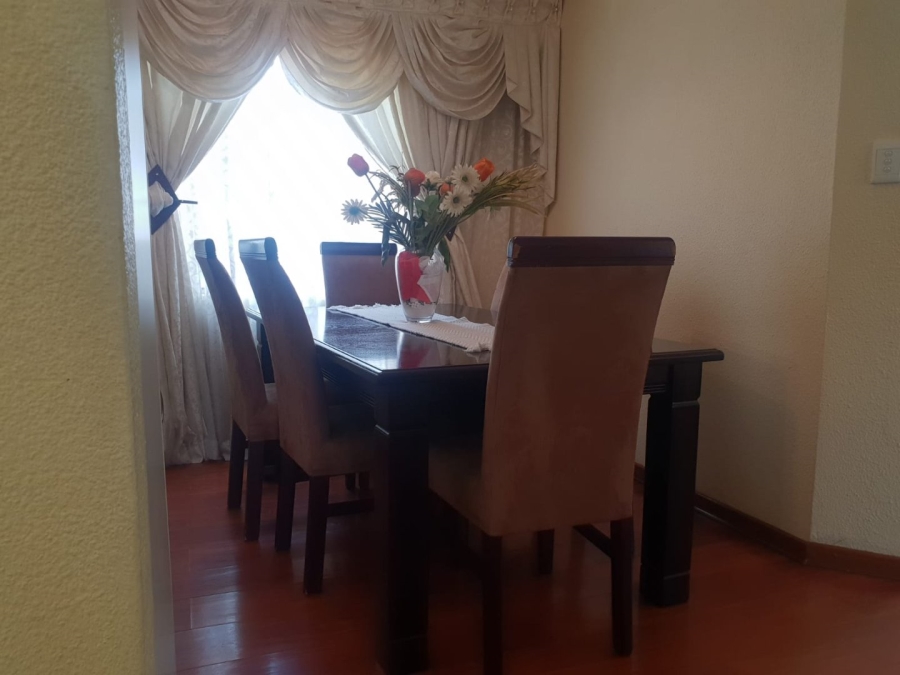 3 Bedroom Property for Sale in Mondeor Gauteng