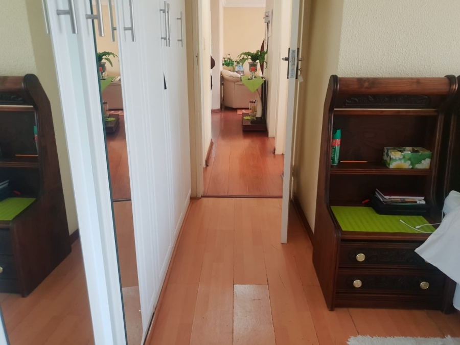3 Bedroom Property for Sale in Mondeor Gauteng