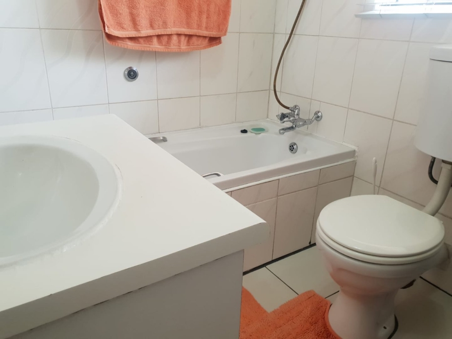 3 Bedroom Property for Sale in Mondeor Gauteng
