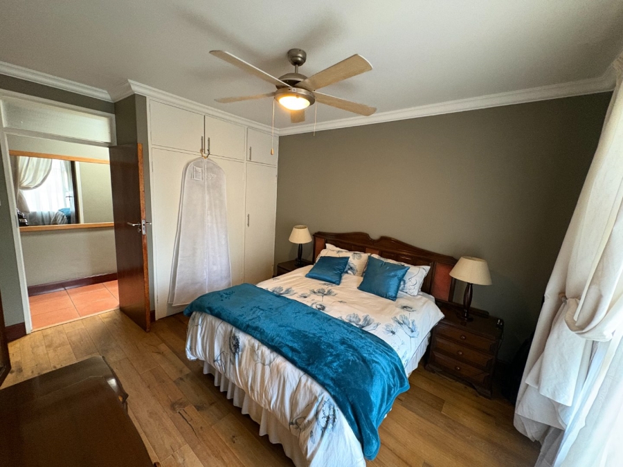 4 Bedroom Property for Sale in Garsfontein Gauteng