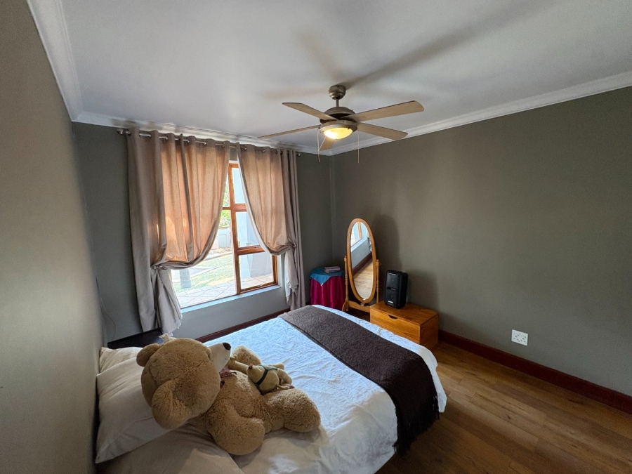 4 Bedroom Property for Sale in Garsfontein Gauteng