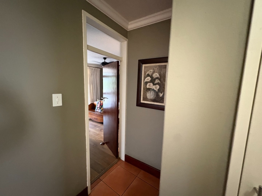 4 Bedroom Property for Sale in Garsfontein Gauteng