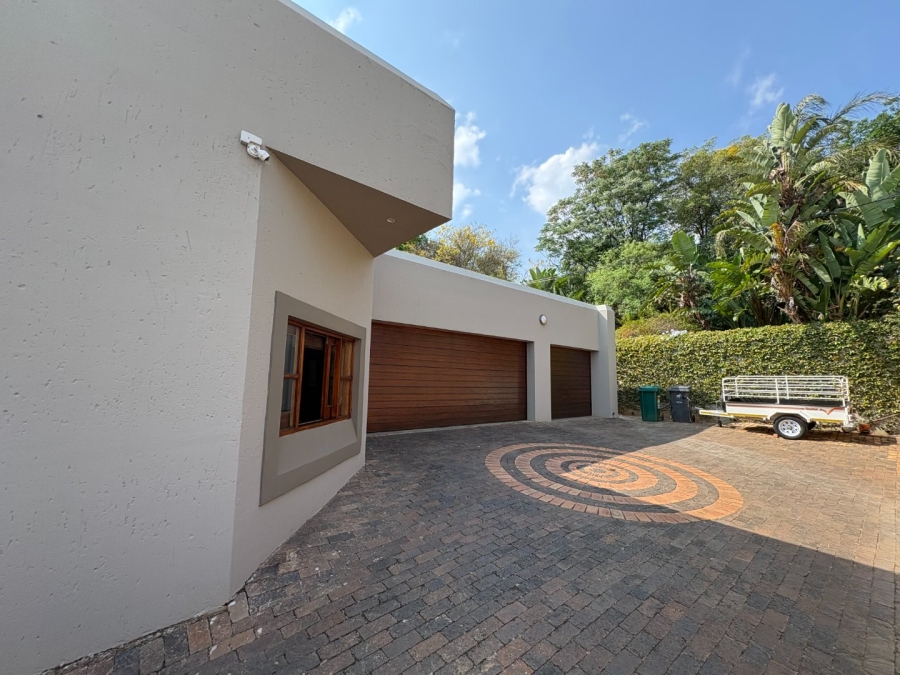4 Bedroom Property for Sale in Garsfontein Gauteng