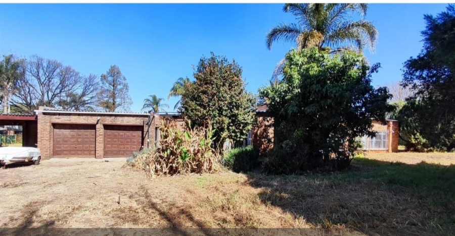 6 Bedroom Property for Sale in Terenure Gauteng