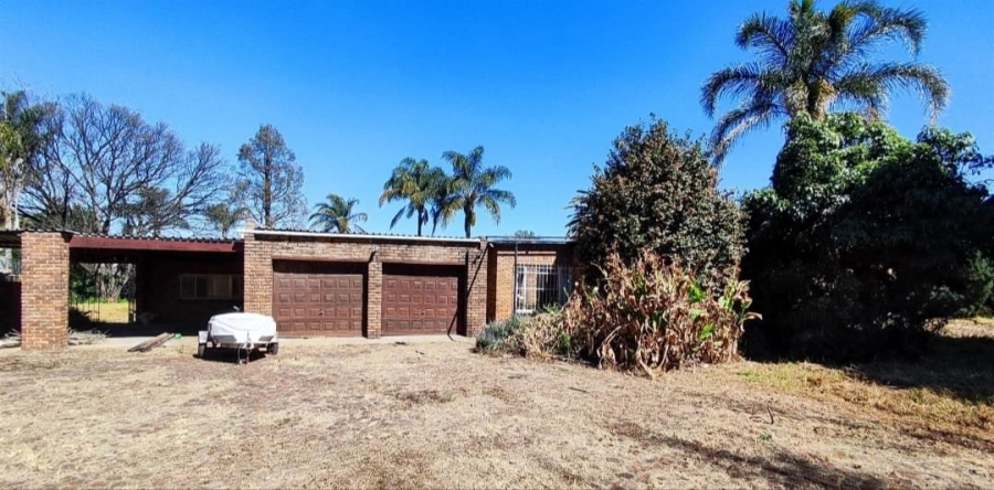 6 Bedroom Property for Sale in Terenure Gauteng