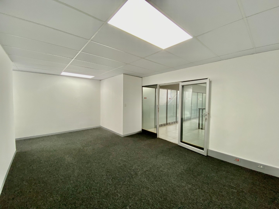 To Let Commercial Property for Rent in Lynnwood Glen Gauteng